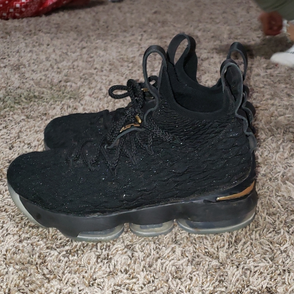 Lebron - Picture 2 of 4